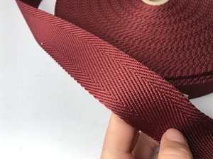 Gjordbånd - taskehank i sildebensmønster og vinrød, 38 mm